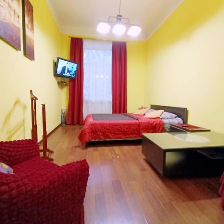 Apartment Anna Lviv Eksteriør billede